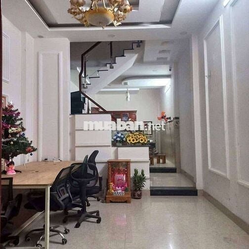 Trống 1P trong nhà nguyên căn Hiệp Bình Chánh Thủ Đức, giảm 400k cọc