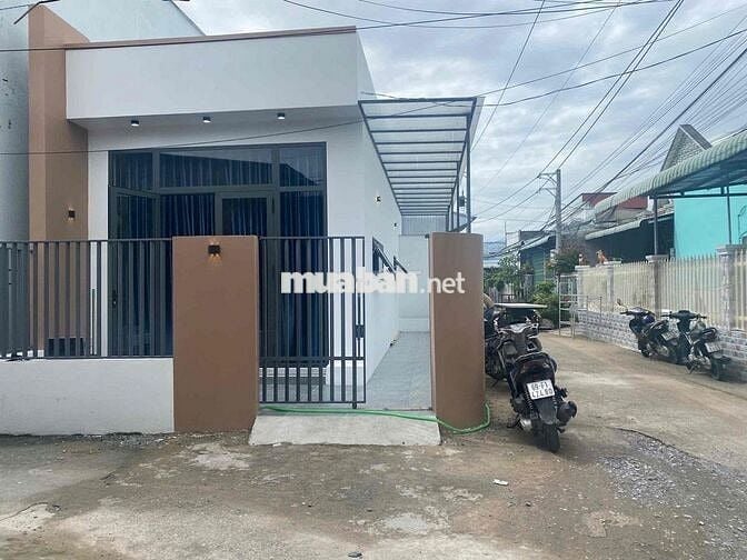 Nhà gốc đẹp KDC Ngã Am - Phường Sa Đéc