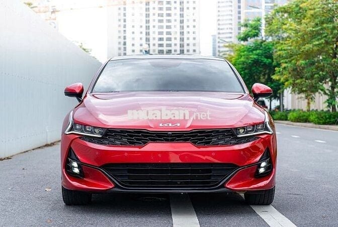 Kia K5 Premium Sản xuất: 2022