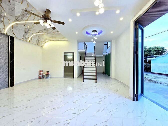 Chính Chủ Bán Gấp, nhà 2 tầng ngõ Ô tô, Tôn Đản - Đà Nẵng