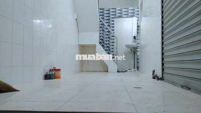 Nhà hẻm 1 sẹc 9m2, 1 phòng ngủ, đường Vạn Kiếp, Q. Bình Thạnh