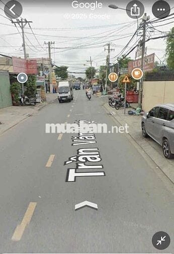 kiot mặt tiền trần Văn mười hoc mon , khu sầm uất.