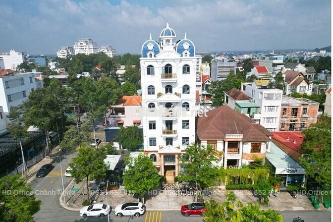 Văn Phòng Trọn Gói Tại Trung Tâm Thủ Dầu Một, 1 Trệt 1 Lửng 220m2