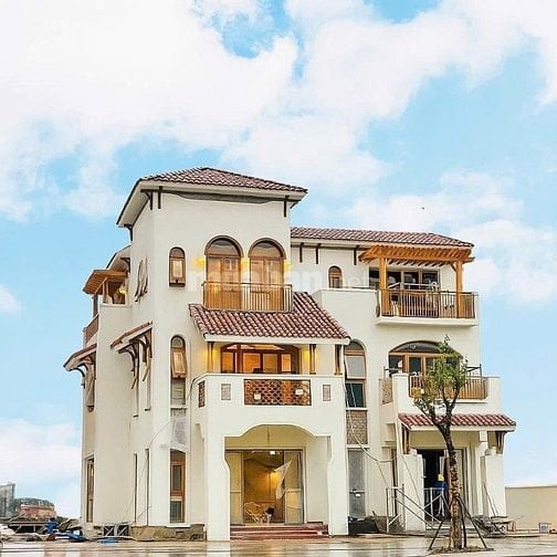 Bán biệt thự Vũng Tàu 592m2 xây dựng 1 hầm 4 tầng KĐT Sun Group 25 tỷ