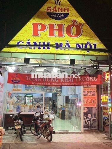 sang toàn bộ quán phở hoặc sang lại mặt bằng mặt tiền khu chợ Vĩnh Lôc