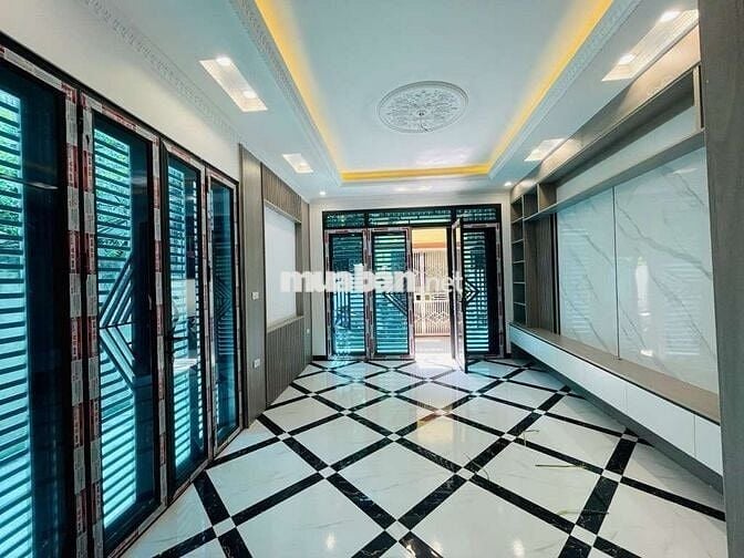 NHÀ 5 TẦNG LÔ GÓC , SIÊU THOÁNG