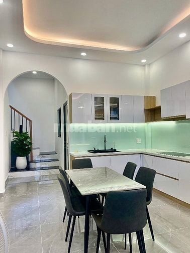 Cho thuê nhà đẹp full nội thất Gò Vấp 