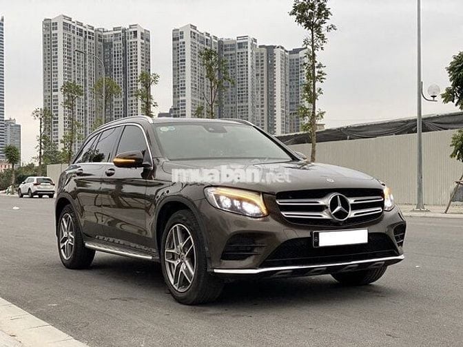 Mercedes Benz GLC 2016 300 4Matic - 140000 km