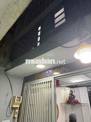 Bán Nhà 467 Lê Văn Lương Cách mặt tiền vài bước đi