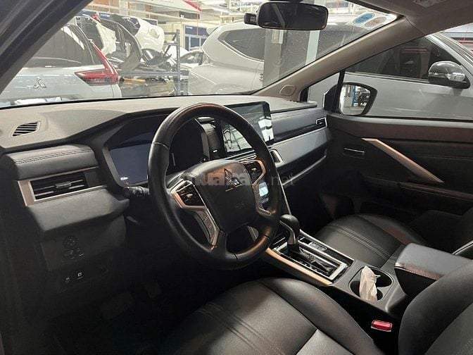 Mitsubishi Xpander cross 2023 