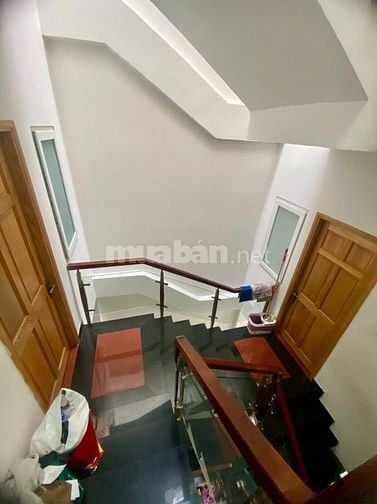 BÁN NHÀ KHU LIỀN KỀ P15 TÂN BÌNH