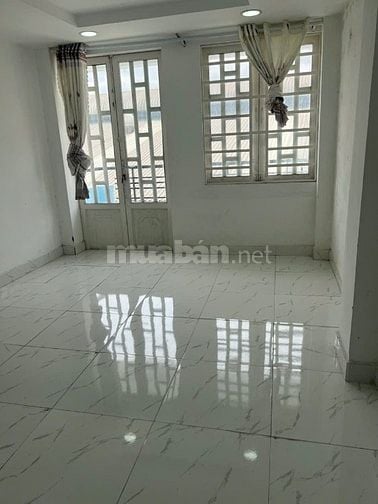 Cần bán nhà hẻm 2.5m đường Bùi Tư Toàn, gần chợ, trường học, siêu thị