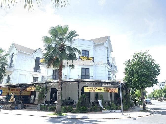 biệt thự góc San Hô 225m2,20 tr/th thích hợp làm nhà hàng,cafe,trường