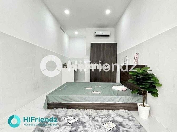 CHO THUÊ PHÒNG BAN CÔNG RIÊNG SIÊU RỘNG NGAY BẾN XE MIỀN TÂY