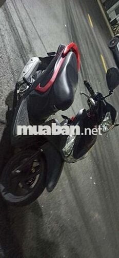 Vision đen đỏ 2016 bản đẹp - odo 31k km.