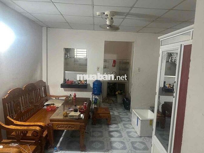 Cần cho thuê nhà 73 m2.một phòng ngủ.một phòng khách.một bếp.gác lửng.