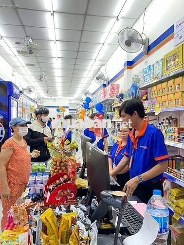 Hiếm có khó tìm-góc 222 Lạc Long Quân-vip 3 tầng- dt khủng 7x17m-13 tỷ