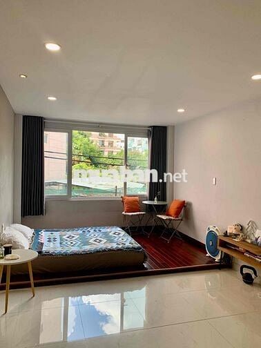 STUDIO 35m2 CỬA SỔ RỘNG đường KHÁNH HỘI Q4