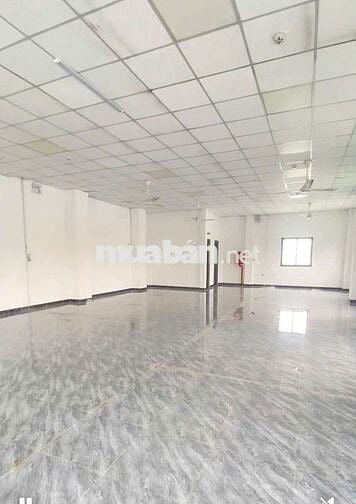 Xưởng cho thuê Xuân Thới thượng hóc môn DT 1300m giá 70tr có pccc