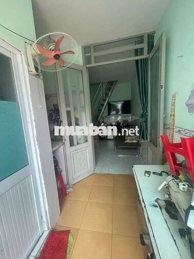 NHÀ RIÊNG, BÙI CÔNG TRỪNG 2PN,2WC , XE HƠI ĐẬU CỬA 2,5tr