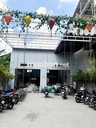 KHO Xưởng 10x35m Mặt Tiền Đường Đang Cho Thuê 17tr/th