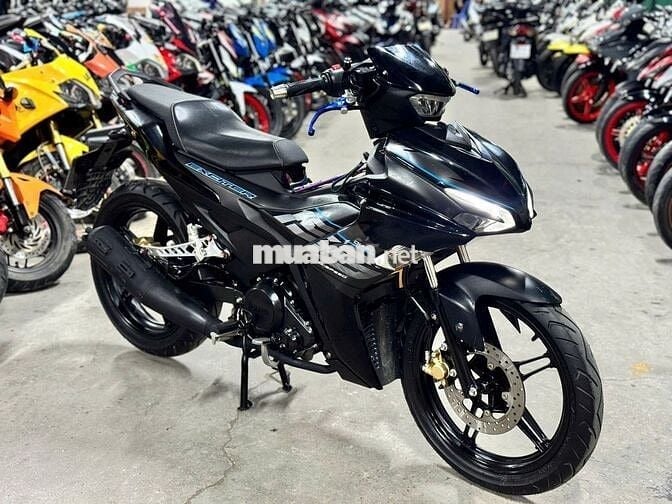 XE MÁYTHANHTÙNG_EXCITER 155 VVA ĐEN BÓNG ZIN LƯỚT