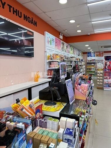 TUYỂN NHÂN VIÊN CHO CỬA HÀNG MỸ PHẨM CÁC QUẬN Ở TPHCM