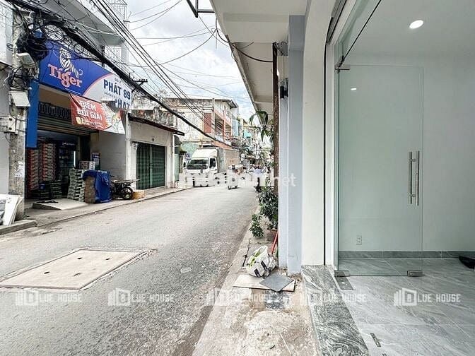 Bán gấp nhà MTKD Võ Thành Trang–DT KHỦNG 5x25m(120m2)–2 tầng–chỉ 14 tỷ