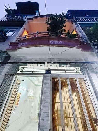 NHÀ XÓM CHIẾU Q4- HẺM 3m- 20m2 - 2 LẦU ĐÚC KO QH- CHỈ 3 TỶ