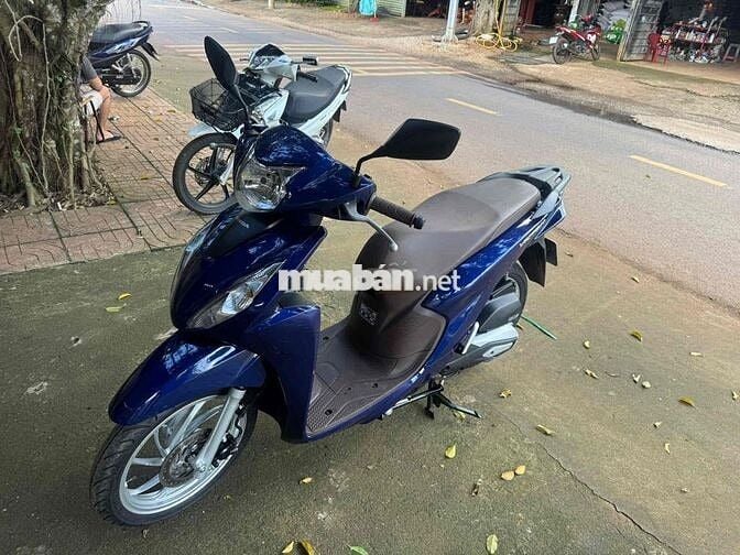 vison 2025 1.700 km mới 99% , giao cccd chủ
