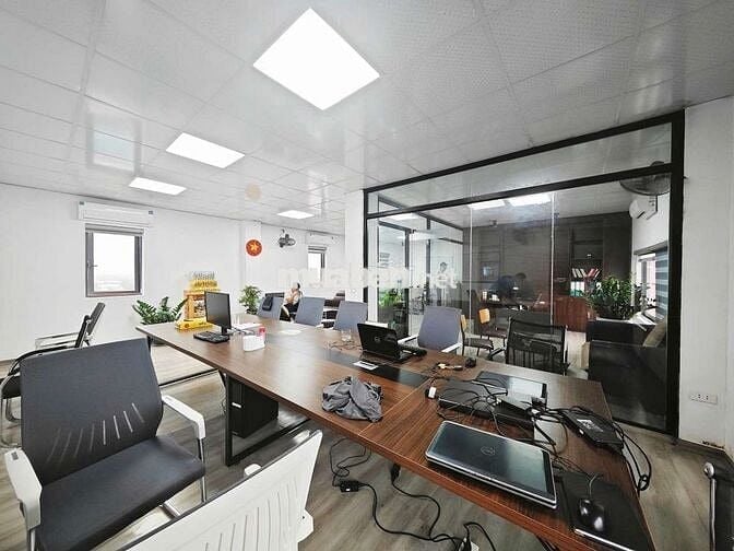 Cho thuê văn phòng hoặc MBKD tầng 2: 100m² 17tr