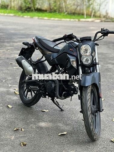 Xe 50 còn khá dẹp ru ae nao thi hót về dùm e