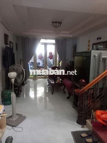 Nguyên căn sân vườn, hẽm xe hơi, 240m2