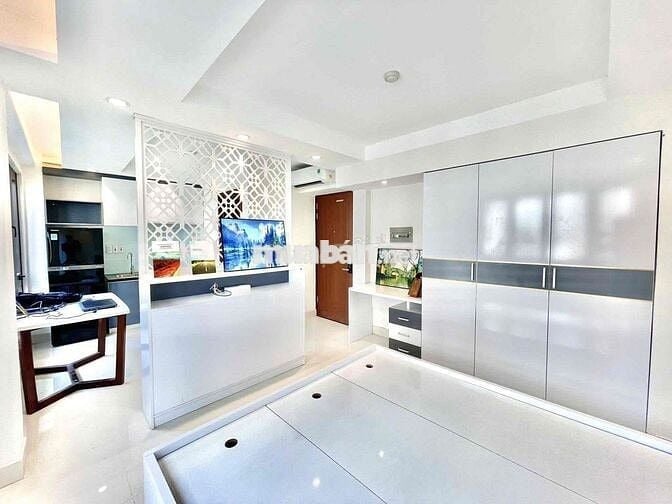 Cho Thuê Duplex Ngay Trung Tâm Quận 1