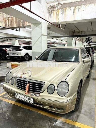 Mercedes Benz E240 W210 2001