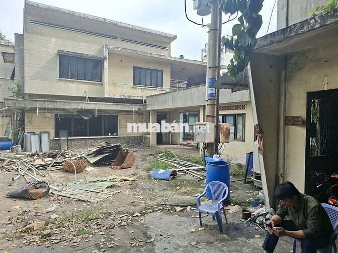 CHO THUÊ ĐẤT TRỐNG TRUNG TÂM QUẬN 6 NGANG 14M/1500M2 ĐẤT KD TỰ DO