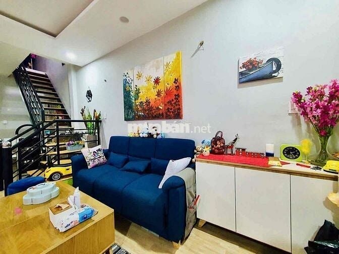 Trần Quang Diệu, trung tâm quận 3, nhà nở hậu , khu dân trí cao