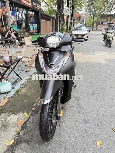 LÊN ĐỜI CẦN BÁN SH MODE MÀU ĐEN NHÁM