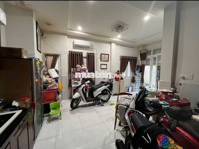 BÁN NHÀ CĂN GÓC LÊ HỒNG PHONG – P.2 – Q.10 – 4 TẦNG-NỞ HẬU -4PN