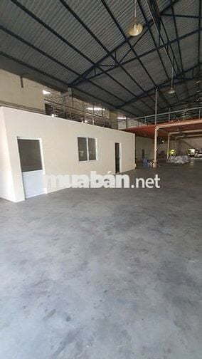 KHO XƯỞNG 1100M2 MẶT TIỀN NGUYỄN HỮU TRÍ BÌNH CHÁNH GIÁ TỐT KHU VỰC