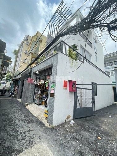 Nhà Nguyễn Văn Khối Gò Vấp, căn góc 3 mặt tiền hẻm xe hơi giá siêu tốt