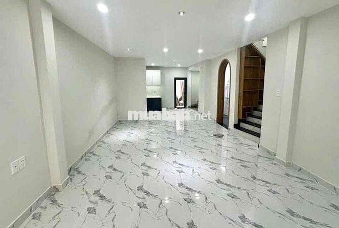 NGUYÊN CĂN 56M2 3PN3WC NHÀ TRUNG TÂM ĐẦY ĐỦ TIỆN ÍCH - Ở GĐ, NHÓM BẠN