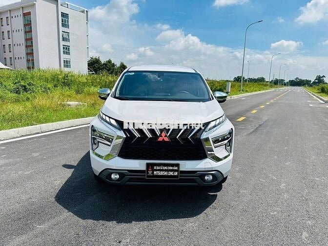 Mitsubishi  Xpander Premium 2024 - Xe Xuất Hóa Đơn