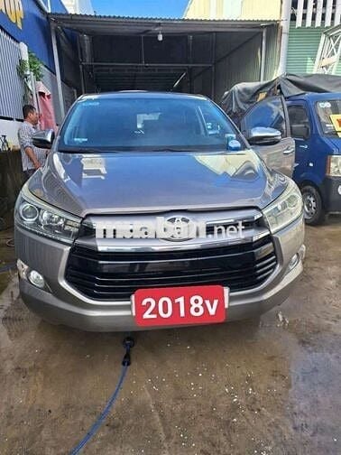 Innova 2018 bảng v cao cấp