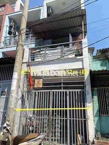 nhà 2 tầng 2 phòng ngủ 3wc hẻm xe tải đường số 12. BHH Bình Tân
