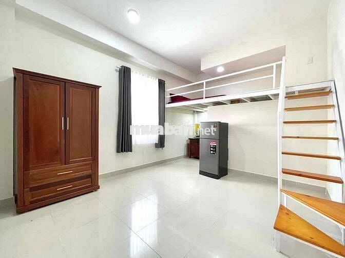 Phòng Gác Lửng Thoáng Mát Ngay Nguyễn Thái Bình