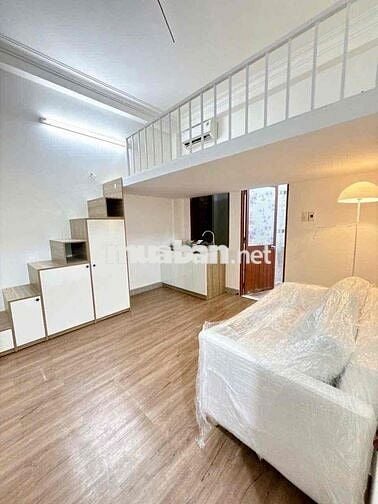 TRỐNG DUPLEX FULL NỘI THẤT GẦN ETOWN- VÒNG XOAY LĂNG CHA CẢ