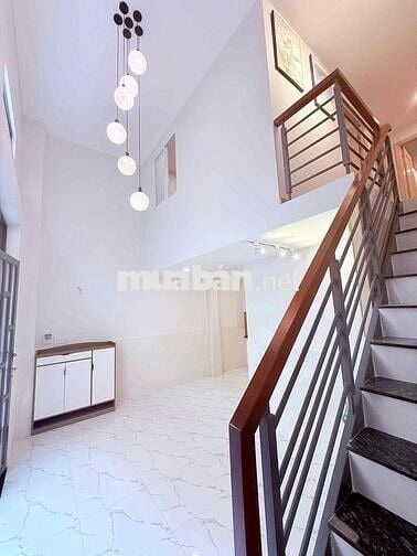 Cho thuê nguyên căn 3PN mới xây rộng rãi