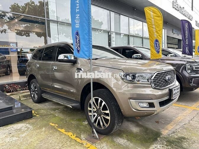 Ford Everest Titanium 2020 bảo hành 2026 vay 75%