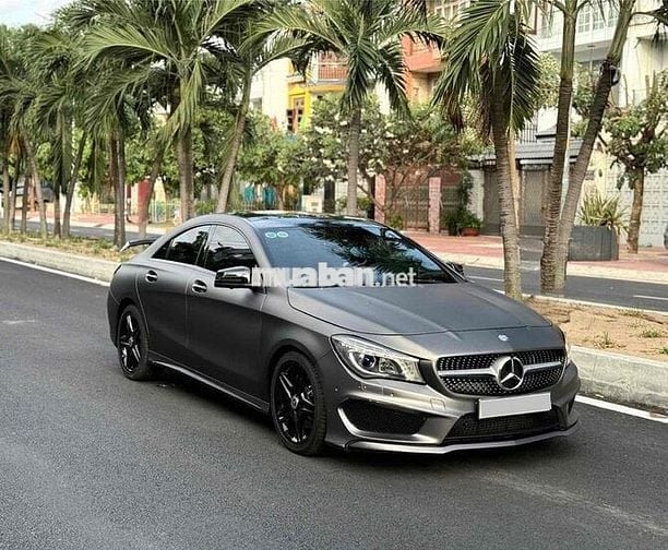 Mercedes Benz CLA 250 4matic model 2015